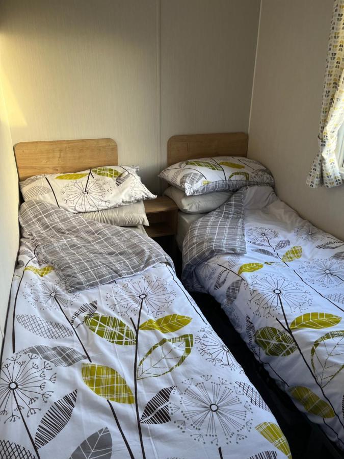 Lorraine'S Caravan Holiday Villa Morecambe Esterno foto