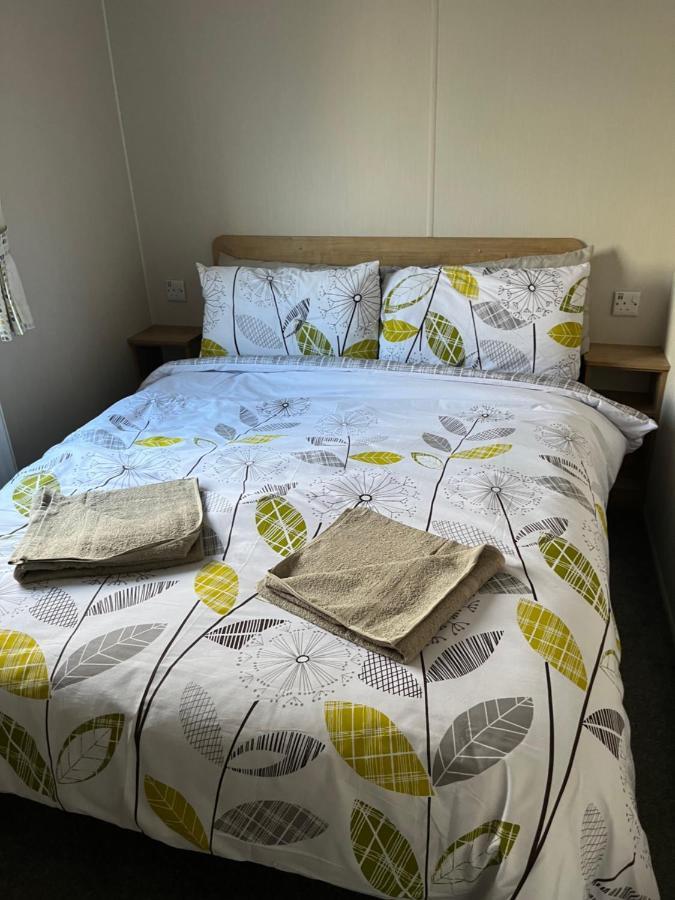 Lorraine'S Caravan Holiday Villa Morecambe Esterno foto